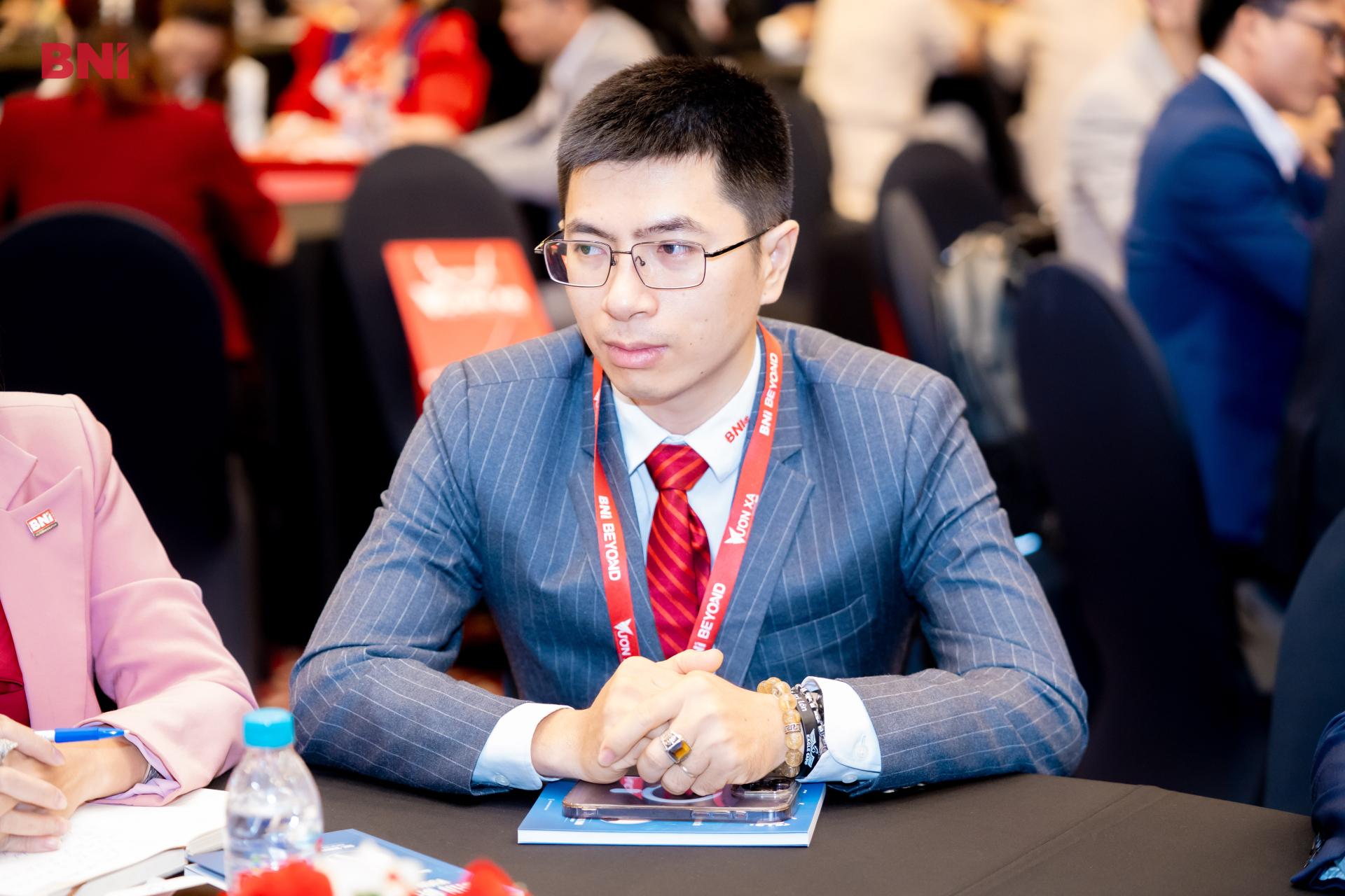 Hồ Văn Quý doanh nhân vượt lên từ ngịch cảnh